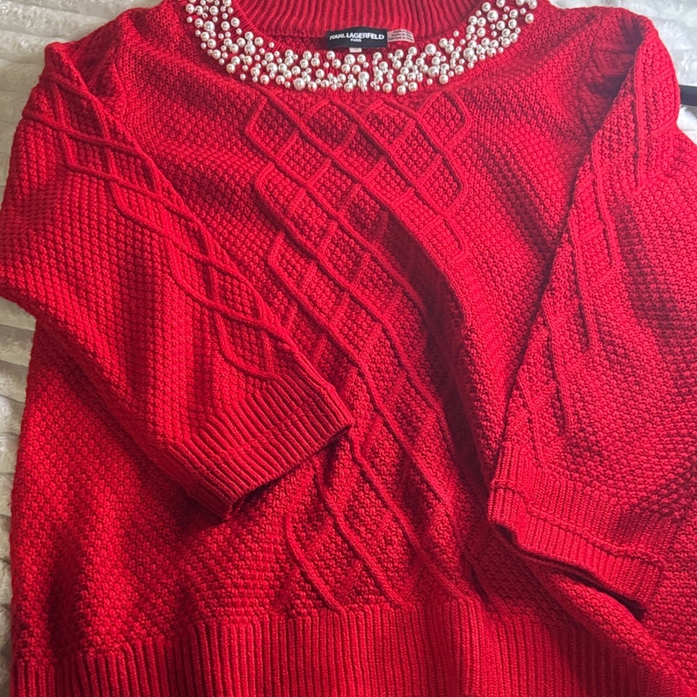 Karl Lagerfeld Red Cable-Knit Crewneck Sweater with Pearl Collar